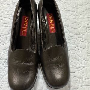 Van Eli  Women's Black Leather Shoes